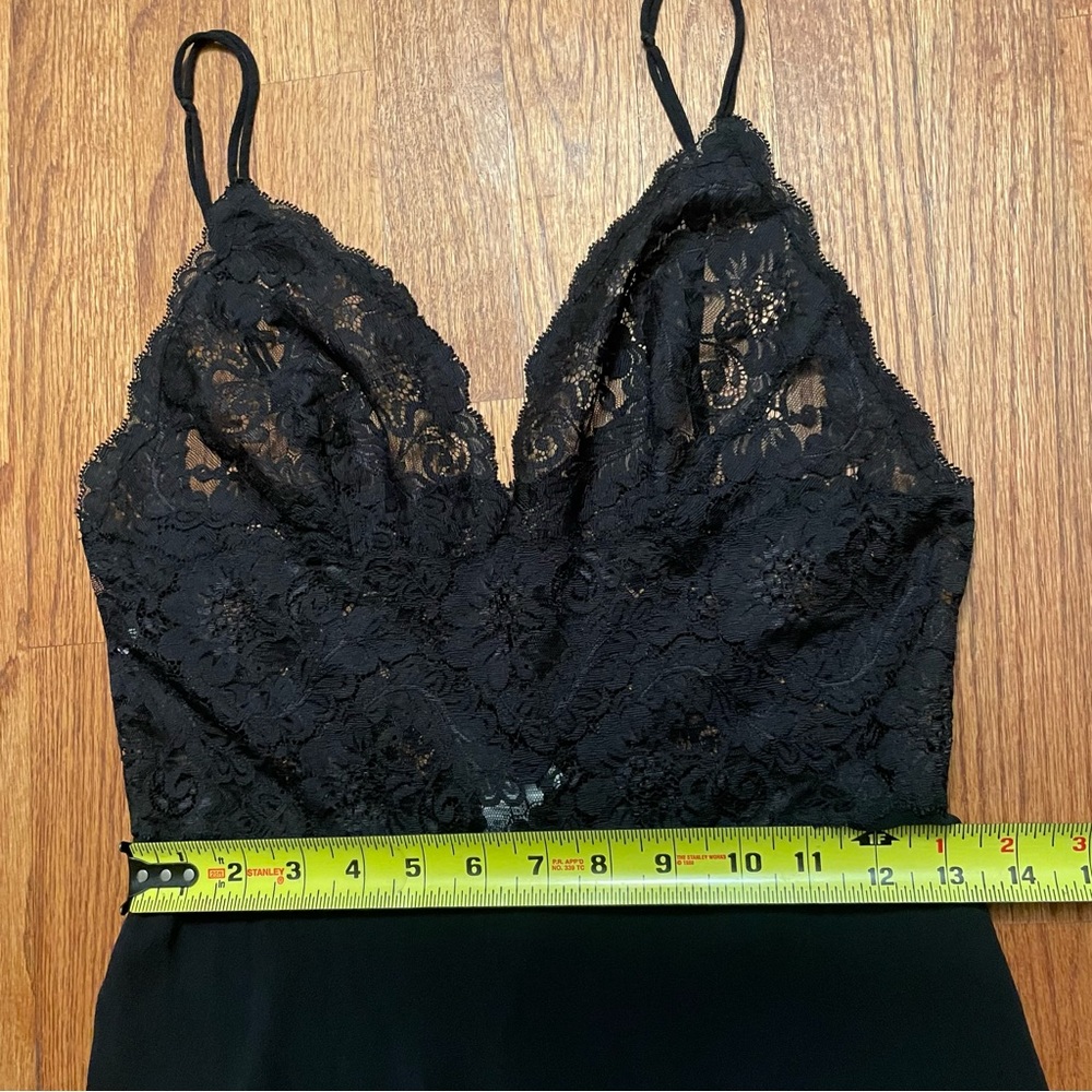 Neiman Marcus black lace silk slip size S - Picture 13 of 13